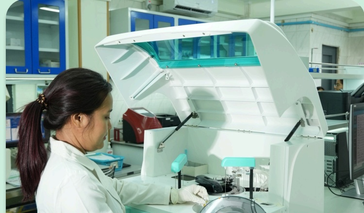 ADVANCED LABORATORY FACILITIES